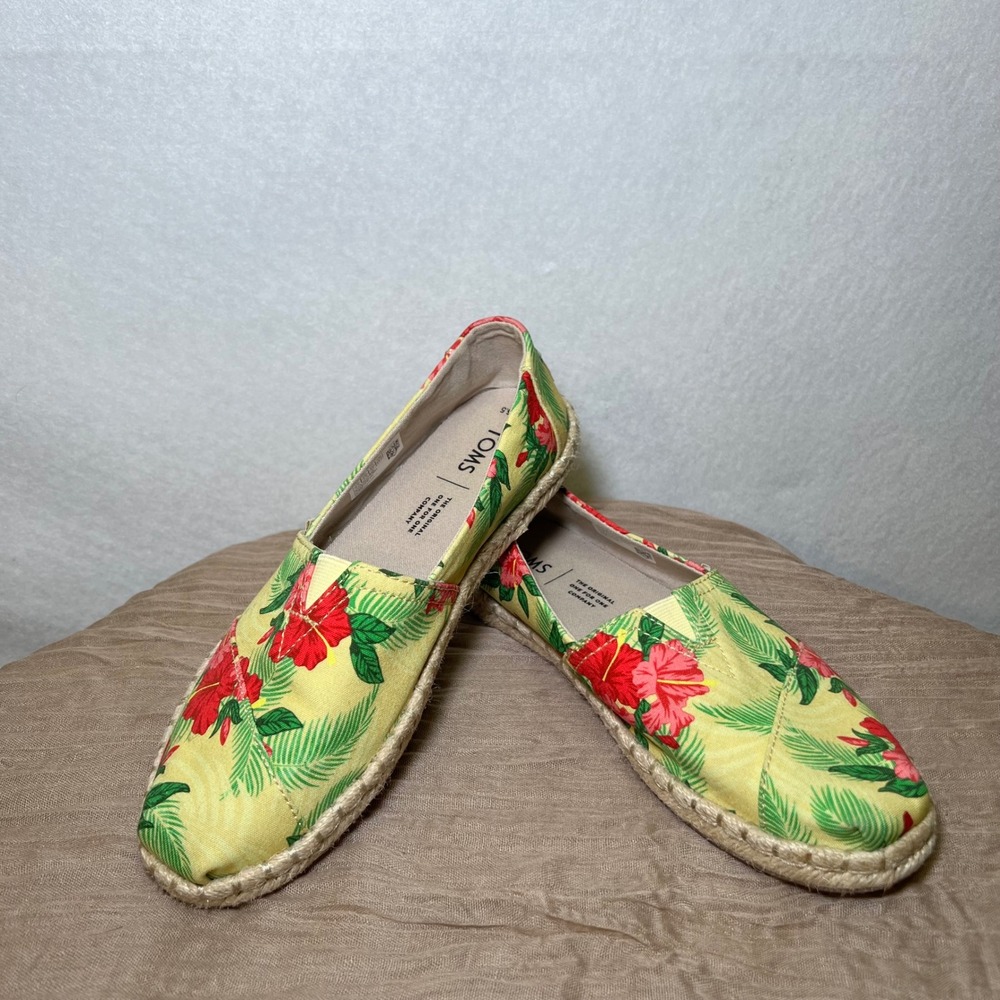 TOMS Alpargata Tropical Hibiscus Floral Vaca Espadrille Slip On Flats Women 6.5